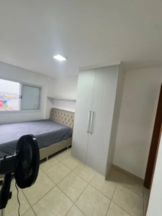 Imagem Apartamento para Venda em Praia Grande, Guilhermina, 2 dormitórios, 1 suíte, 1 banheiro, 1 vaga