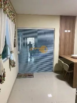 Imagem SOBRADO TRÍPLEX COM 4 DORMITÓRIOS NO BAIRRO RAIA EM PARANAGUÁ