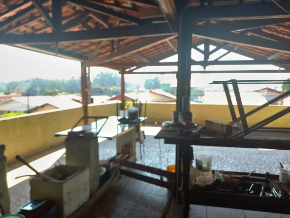 Imagem Casa á venda em Piracicaba , Bairro Nova Pompéia, com 3 dormitórios ,sendo 1 suite, 2 banheiros ,...