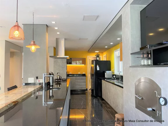 Imagem Casa Alto Padrão recém reformada, bom gosto e funcionalidade - Granja Viana