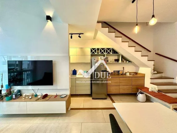Imagem Apartamento com 2 dormitórios à venda, 83 m² por R$ 800.000,00 - Gonzaga - Santos/SP