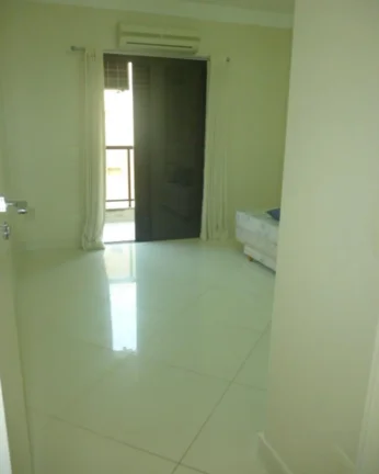 Imagem Linda cobertura residencial , Praia de Pitangueiras
