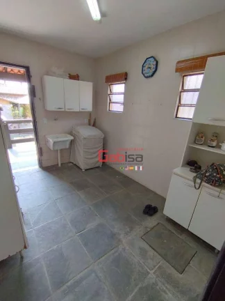 Imagem Casa com 3 dormitórios à venda, 130 m² por R$ 440.000 - Balneário São Pedro - São Pedro da Aldeia/RJ