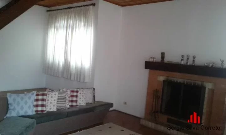 Imagem Ótima Casa a venda com 03 quartos na Região de Abernéssia.