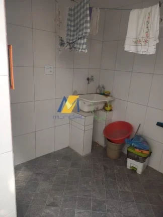 Imagem Aconchegante Sobrado a Venda -SP
