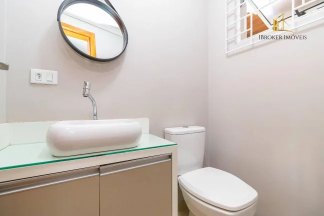 Imagem Sobrado SEMIMOBILIADO com 2 quartos + ático à venda, 108 m² por R$ 499.000 - Xaxim - Curitiba/PR