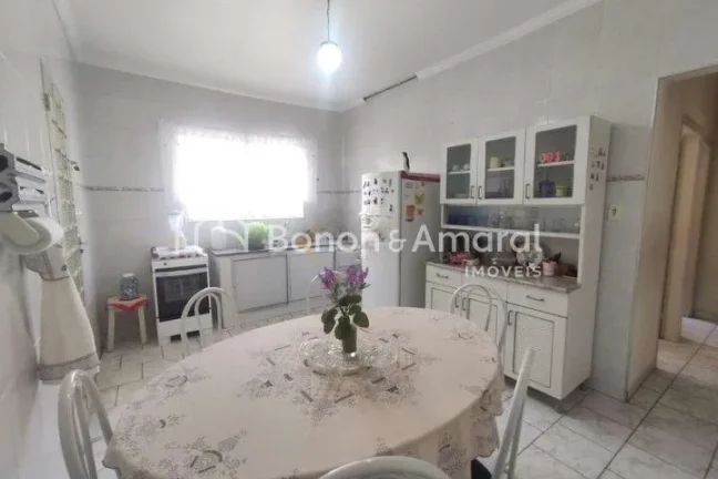Imagem Casa à venda no Parque Taquaral em Campinas
Casa em um lugar privilegiado com 2 dormitórios com ar...