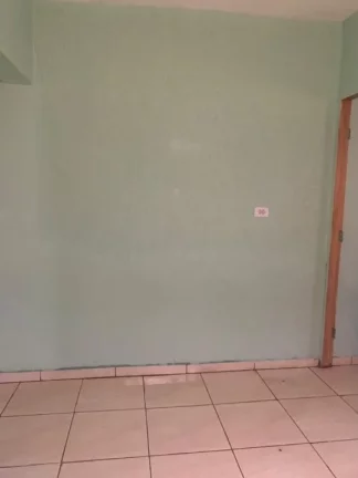 Imagem Casa com 1 dormitório à venda, 200 m² por R$ 360.000,00 - Cidade Miguel Badra - Suzano/SP