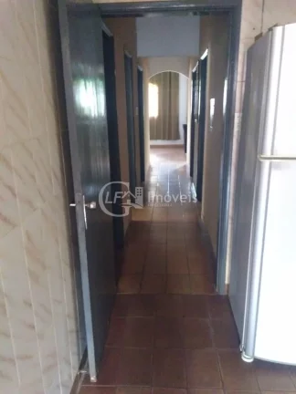 Imagem Casa de 4 quartos à Venda no Parque Residencial Rita Vieira, Campo Grande-MS - 140m² - 2 vagas de garagem