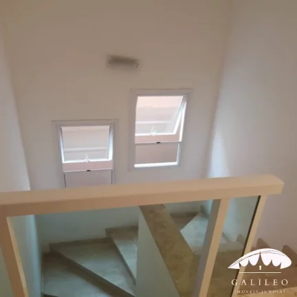 Imagem VENDE CASA SOBRADO 224M² JD. OLÍVIO MORO - VÁRZEA PAULISTA SP (DIVISA DE JUNDIAÍ E VARZEA PTA)