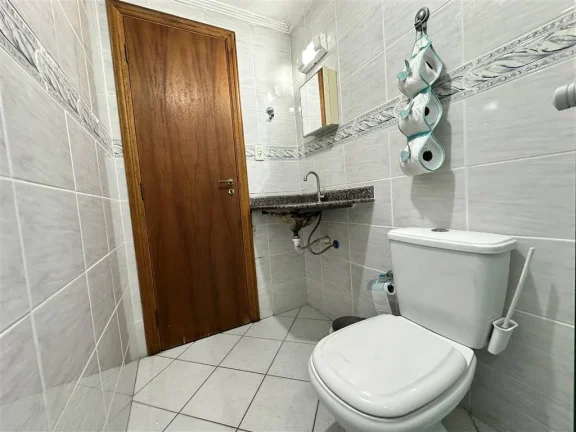 Imagem APARTAMENTO COM 51 m² - GUILHERMINA - PRAIA GRANDE SP