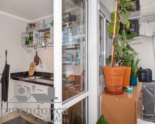 Imagem Lindo apartamento em Pinheiros, bem iluminado, aconchegante, sala ampla, integrada com a cozinha, po...