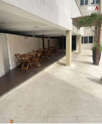 Imagem São 50m² bem distribuídos, com sala aconchegante, cozinha prática, 2 quartos confortáveis e 1 v...
