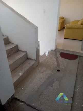 Imagem SÃO BERNARDO DO CAMPO SOBRADO 400m² COM EDICULA, 5 VAGAS COM OTIMO VALOR E LOCALIZAÇÃO !!!