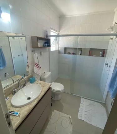 Imagem Sobrado com 4 dormitórios à venda, 250 m² por R$ 1.075.000,00 - Villa Branca - Jacareí/SP