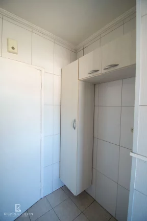 Imagem "Espaçosa cobertura duplex de 3 dormitórios e duas vagas de garagem: seu novo lar perto de tudo!"