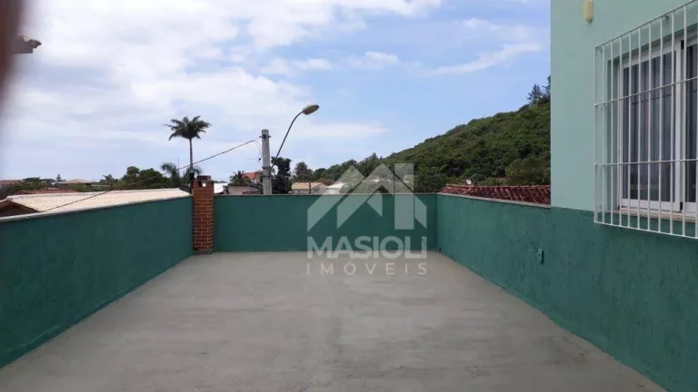 Imagem Casa com 6 dormitórios à venda por R$ 1.200.000 - Praia de Setiba - Guarapari/ES