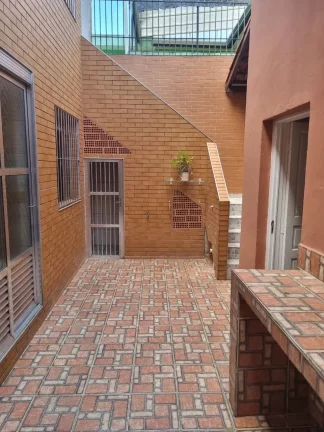 Imagem VENDO CASA TÉRREA COM EDICULA NO BAIRRO NO CAMPO GRANDE! (ZONA SUL - SP)