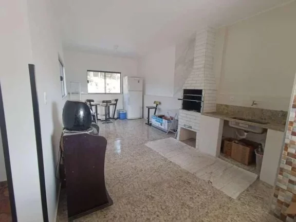 Imagem Casa Aconchegante com 3 Dormitórios e Área Gourmet