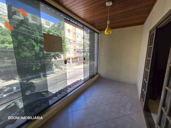 Imagem Casa com 3 dormitórios à venda, 320 m² por R$ 950.000,00 - Caonze - Nova Iguaçu/RJ