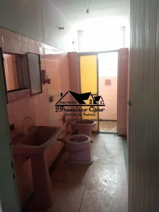 Imagem Casa-Terrea-para-Venda-em-Centro-Lorena-SP