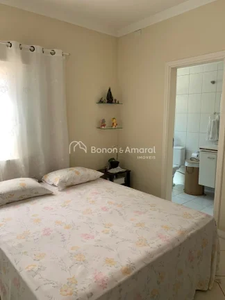 Imagem Casa térrea a venda no Taquaral, 3 quartos e armários planejados, sendo 1 suíte, banheiro social,...