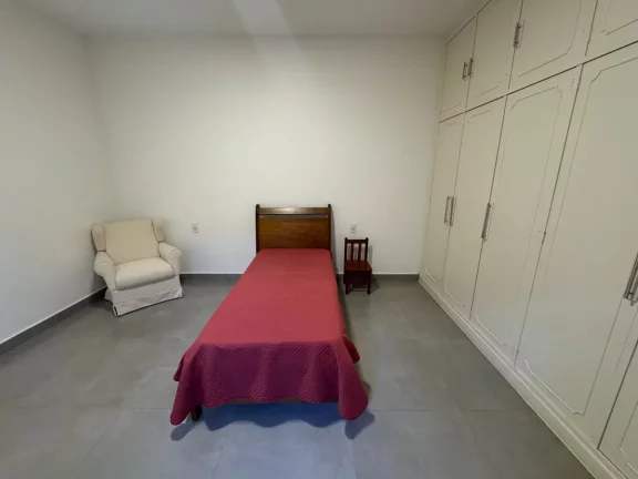 Imagem Casa tipo para venda em Centro com 3 quartos, sendo 3 suítes, 266m2