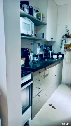 Imagem Vendo excelente apartamento com 3 dormitórios no Centro de Ubatuba.