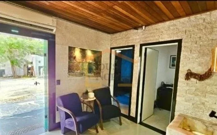 Imagem Imóvel comercial com aproximadamente 600m², sendo cerca de 30 metros de fachada em curva positiva ...