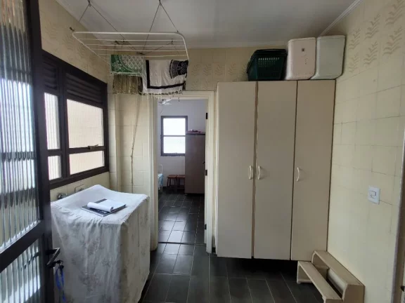 Imagem Apartamento com 3 dormitórios à venda, 140 m² - Pitangueiras - Guarujá/SP