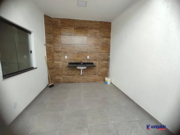 Imagem VENDO CASA DE 3/4 SENDO UMA SUITE NO SIM