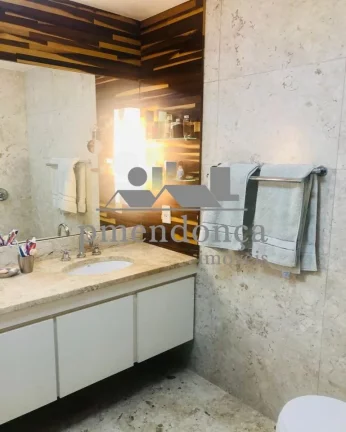 Imagem Apartamento em Higienópolis com 3 suítes e 2 vagas, 212 m2