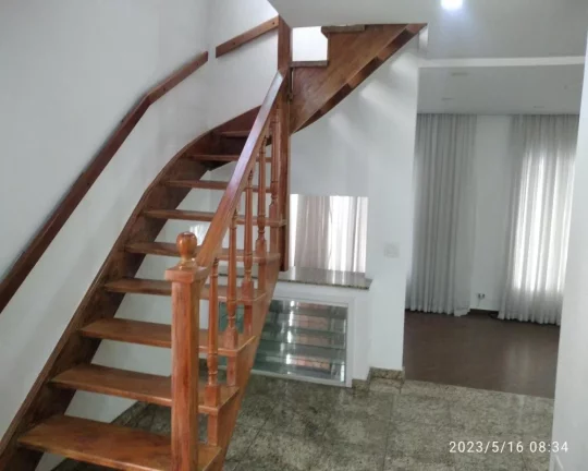 Imagem Linda casa de condomínio fechado Bonfiglioli