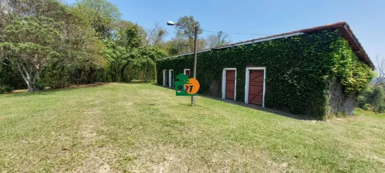 Imagem Área para Venda em São Roque, Jardim Boa Vista, 2 dormitórios, 3 banheiros