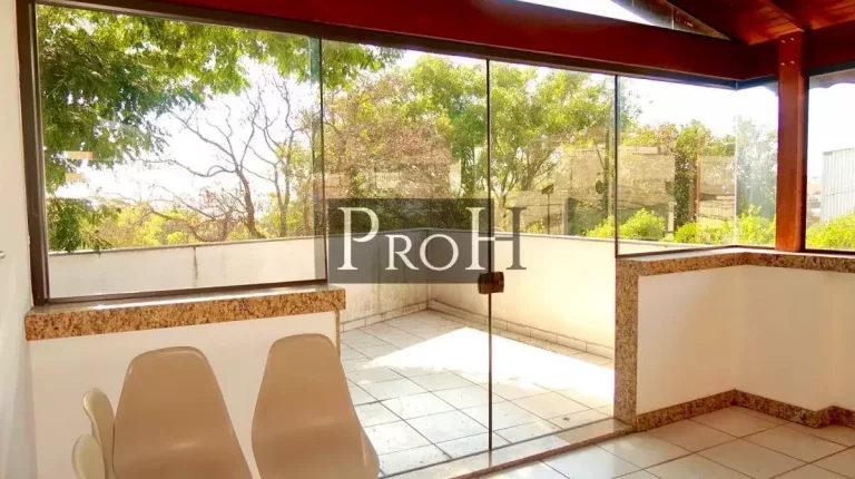 Imagem Sobrado com 3 Quartos à Venda, 700 m² em Utinga - Santo André
