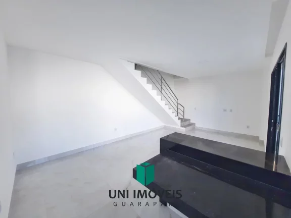 Imagem Casa duplex com 3 suítes a venda, 131M² por R$ 900.000,00 em Guarapari-ES.