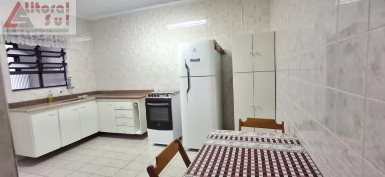 Imagem Apartamento para venda na Aviação, Praia Grande-SP: 2 quartos, 1 suíte, 1 sala, 2 banheiros, 1 vaga de garagem, 95m². Venha conferir!