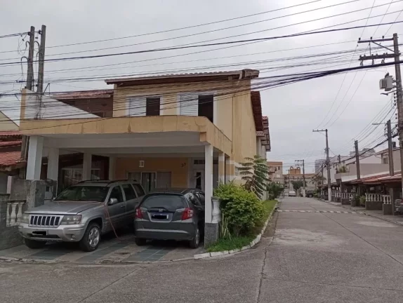 Imagem Sobrado com 3 dormitórios à venda, 147 m² por R$ 600.000,00 - Vila Monteiro - Poá/SP