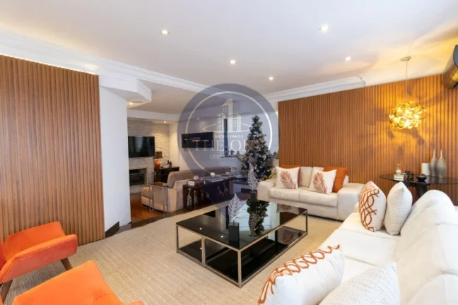 Imagem Imperdível apartamento de luxo com 4 suítes e 4 vagas no Bosque da Saúde, São Paulo-SP!