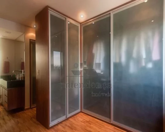 Imagem Apartamento com 93m2, planta original com 3 dts, sendo que foi aberto e feito apenas um dormitorio, ...