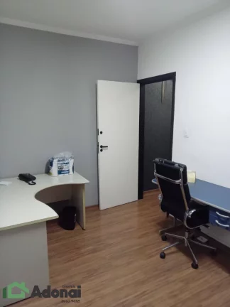 Imagem Casa comercial do lado do Bolão de Jundiaí