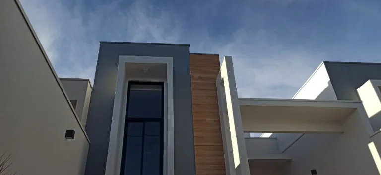 Imagem Imperdível Casa à Venda em Toledo-PR 3 Quartos, 1 Suíte, 2 Salas, 3 Banheiros, 3 Vagas Jardim Pancera 90m²