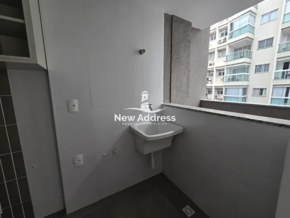 Imagem Apartamento de 2 quartos, sol da manhã, a poucos passos do mar da Praia de Itaparica - Vila Velha