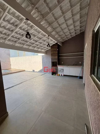 Imagem Casa com 4 dormitórios à venda, 220 m² por R$ 795.000,00 - Nova São Pedro - São Pedro da Aldeia/RJ