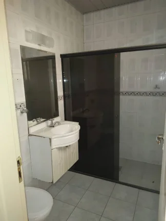 Imagem Alugo Sobrado em Santo André, Parque Jaçatuba