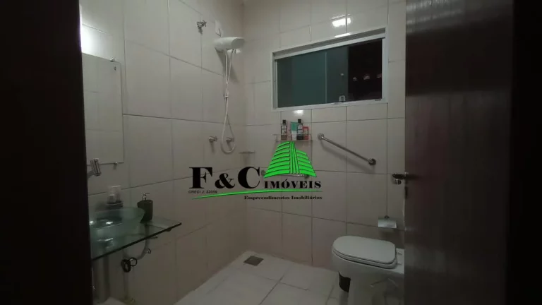 Imagem Casa para Venda em Araras, Vila Europa, 3 dormitórios, 2 banheiros, 3 vagas