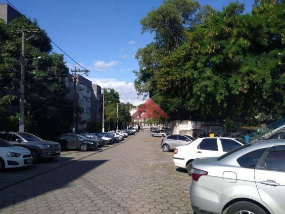 Imagem Apartamento com 2 dormitórios à venda, 75 m² por R$ 180.000,00 - Mutondo - São Gonçalo/RJ