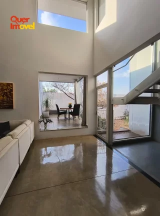Imagem Imperdível oportunidade: Casa à venda em Ribeirão Preto-SP, Parque Residencial Cidade Universitária, 3 quartos, 2 suítes, 3 salas, 318 m². Quer Imóvel Negócios Imobiliários!