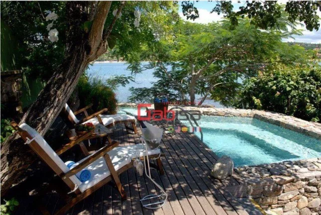 Imagem Casa com 7 dormitórios à venda, 454 m² por R$ 6.500.000 - Pr Ferradura - Armação dos Búzios/RJ