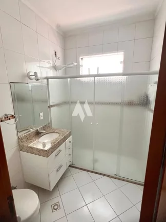 Imagem Casa sobrado á venda no Embaré em Santos